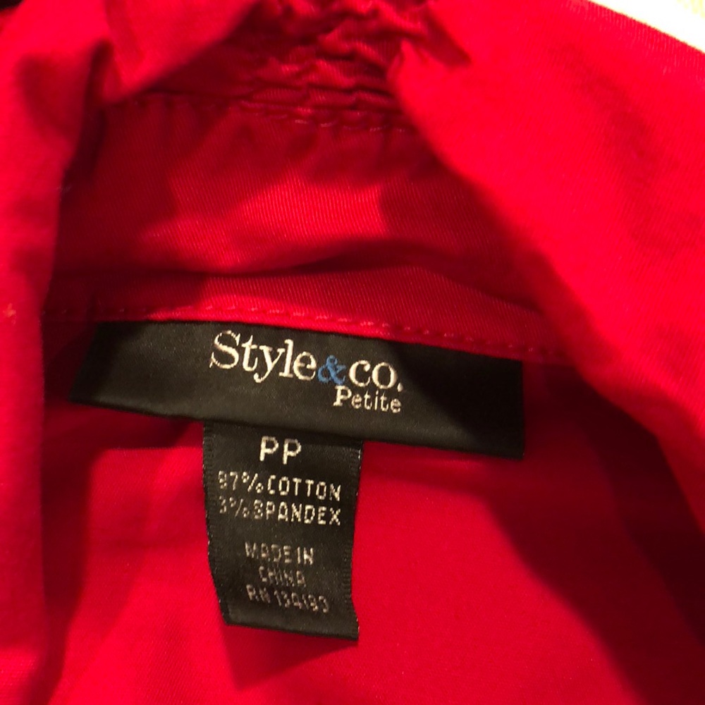 Red jacket - Picture 5 of 5